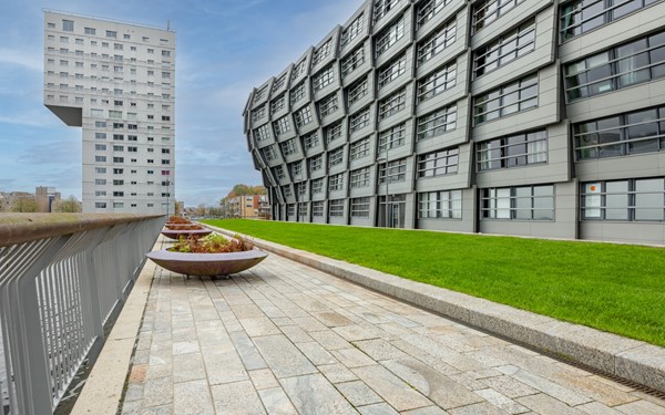 Te koop: Unieke Maisonette met fantastisch uitzicht op het Weerwater van Almere.